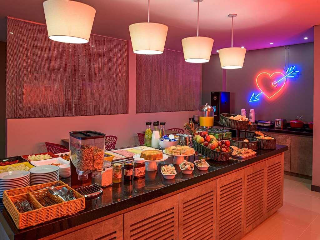 Golden Tower Express Franca By Fenix Hoteis Restaurant photo